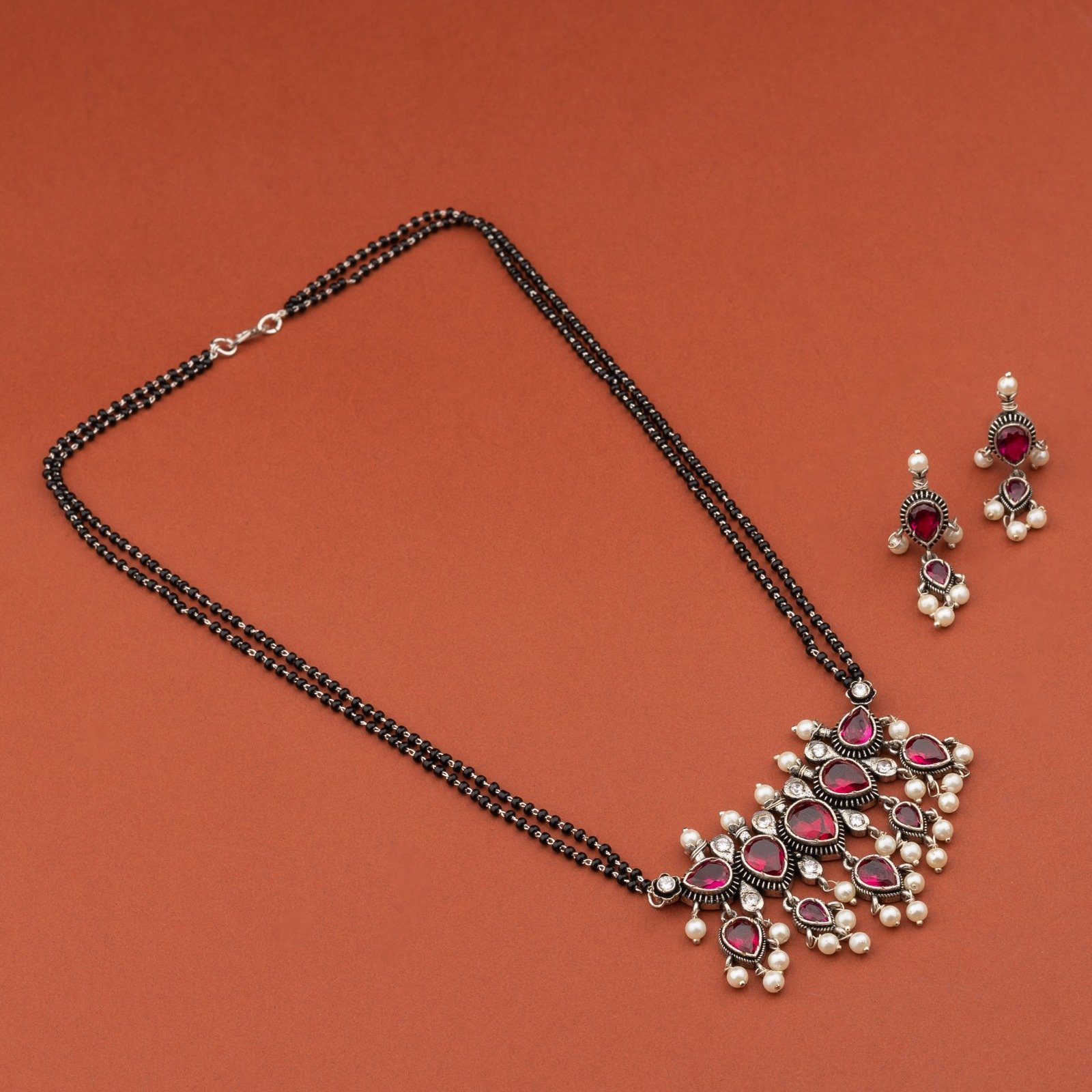 shri-krishna-pearls-pink-stone-tanmani-mangalsutra-traditional-beauty